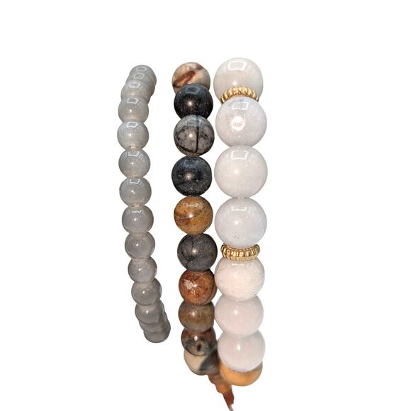 Lot of Three Stretch Beaded Bracelets - Picture 3 of 3